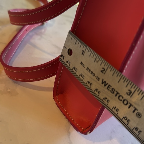 New Anna Paola Leather Crossbody Handbag Fuxia Pink With Long Strap Handles - Picture 6 of 8